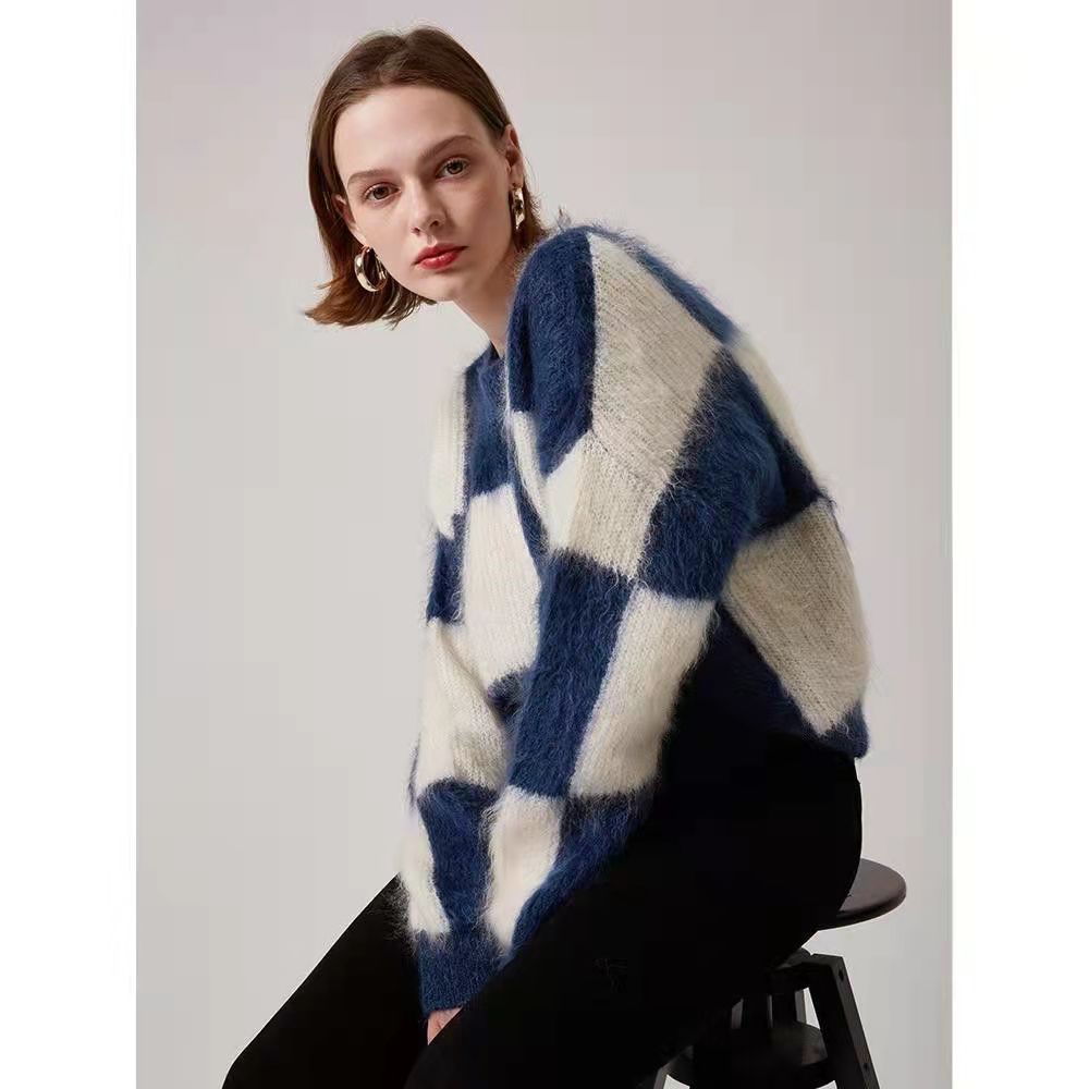 Mila Sweater