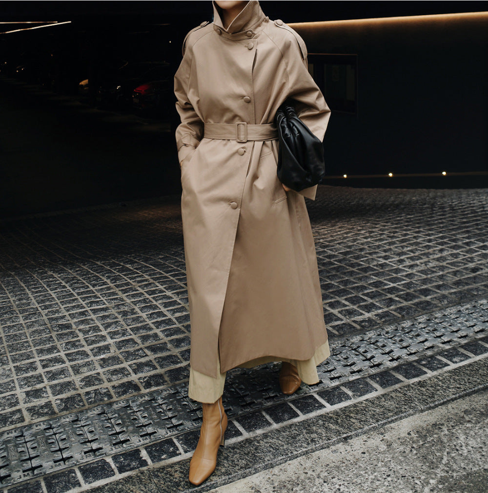 The Amalia trench coat