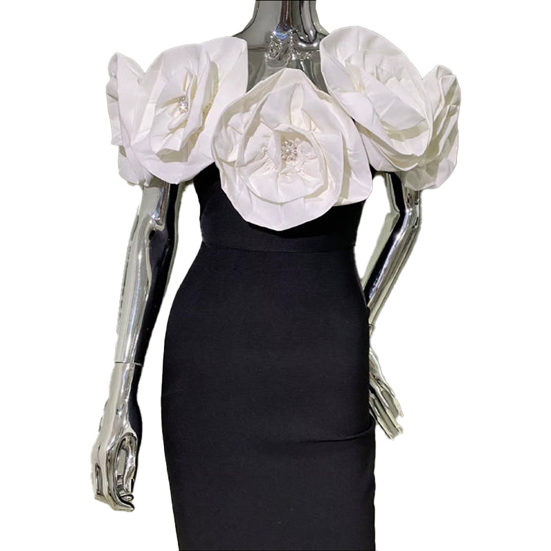 Dalia Dress (XS-XL, White, Red, Gold)