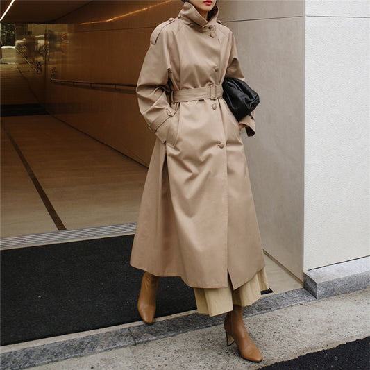 The Amalia trench coat